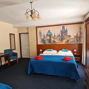 hotel-aaron.praguehotelsweb.com/